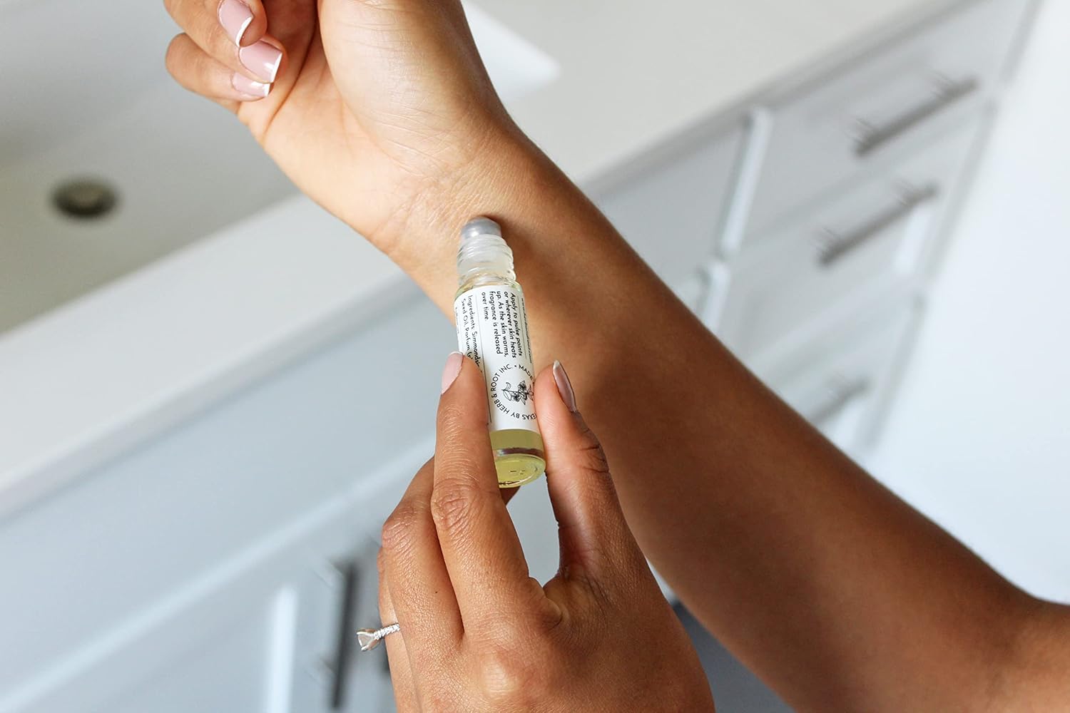 Rose Oil Rollerball (Roll On) Perfume 10 ml | Traditional English Tea Rose Perfume for Women - Image 7